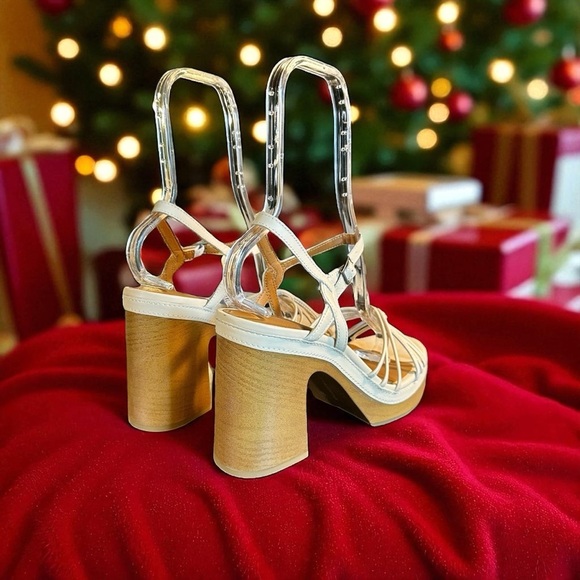 NWT Lucky Brand Women’s ‘Ismene’ Buckle Platform Heeled Sandals in “Vanilla” 11 - Picture 8 of 16